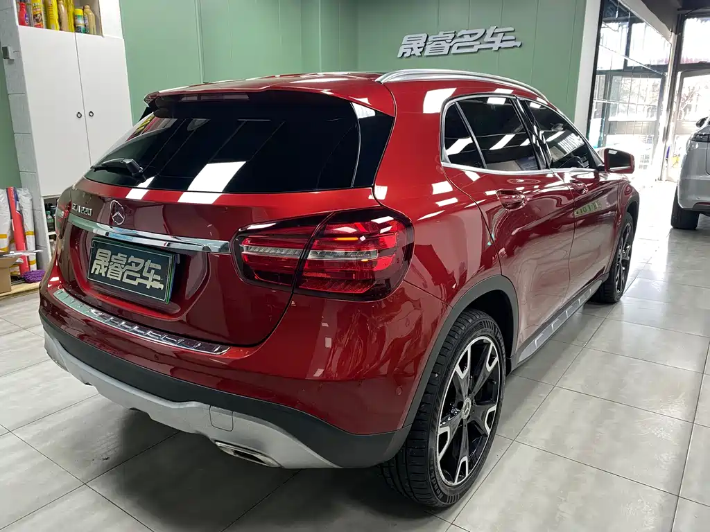 Mercedes-Benz GLA 2017 — фото 6