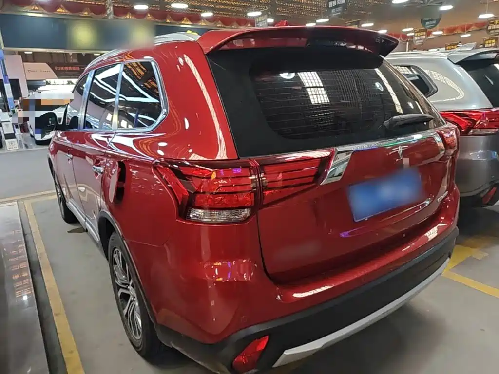 Mitsubishi Outlander 2017