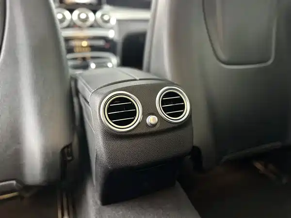Mercedes-Benz C-Class 2016