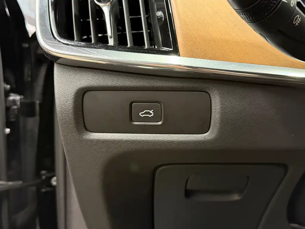 Volvo S90 2023 — фото 20