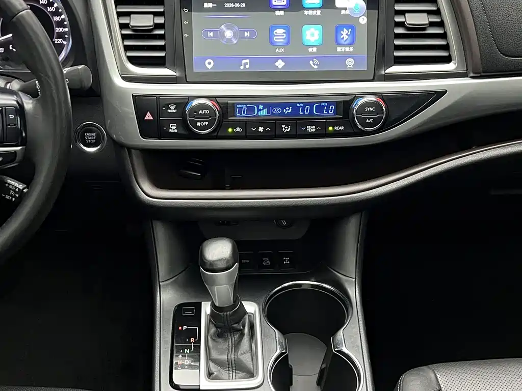 Toyota Highlander 2016 — фото 20