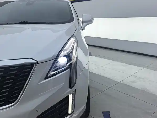 Cadillac XT5 2021