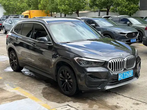BMW X1 2021