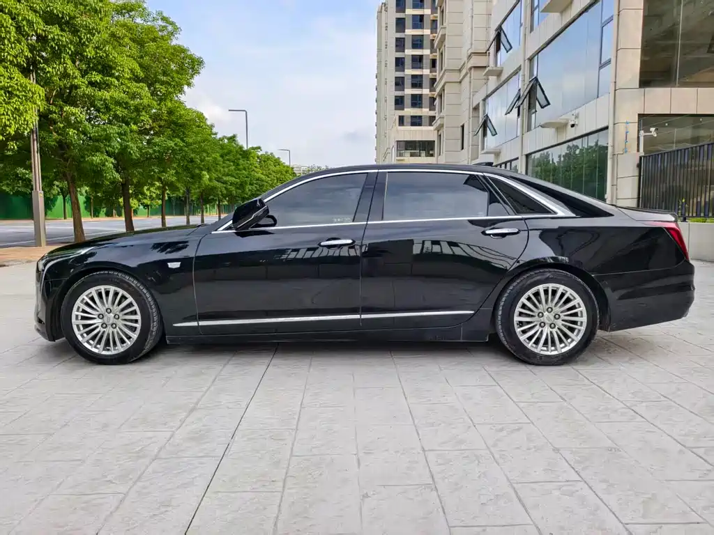 Cadillac CT6 2020 — фото 4