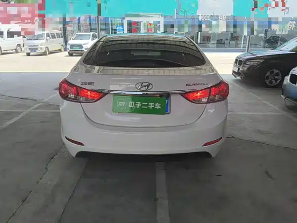 Hyundai Elantra Langdong 2016