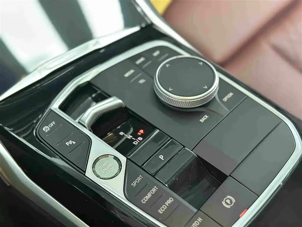 BMW i3 2024 — фото 14