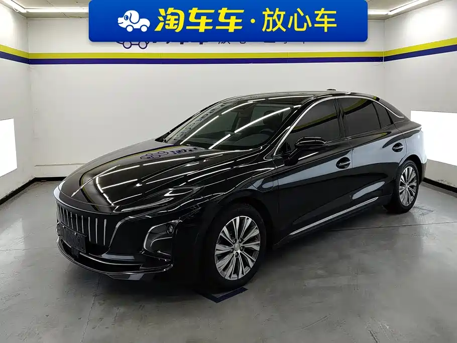 Hongqi E-QM5 2023 — фото 1