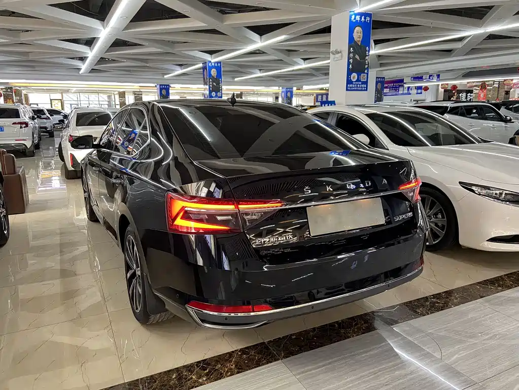 Skoda Superb 2022