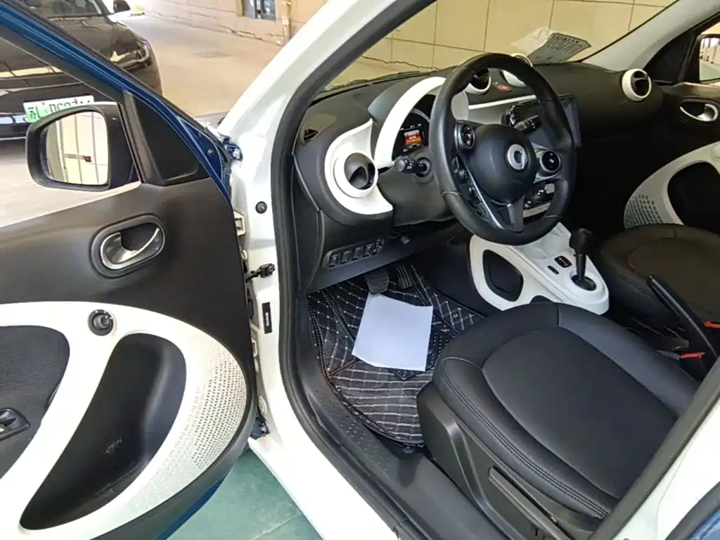 smart forfour 2017 — фото 16