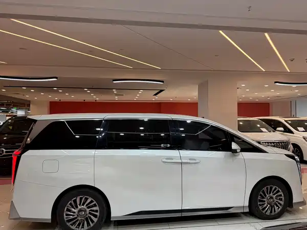 GAC Trumpchi M8 2023