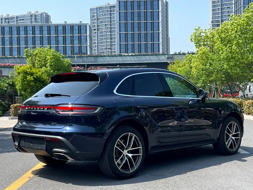Porsche Macan 2023 — фото 13