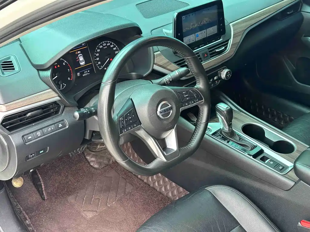 Nissan Teana 2022 — фото 10
