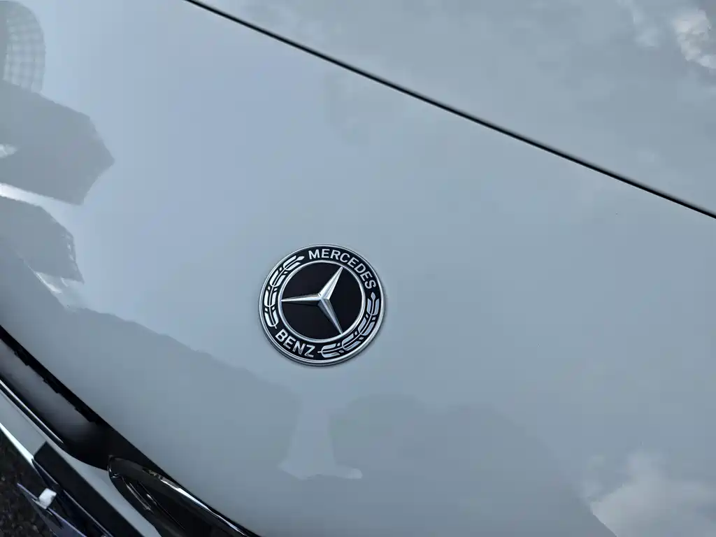 Mercedes-Benz A-Class 2024 — фото 12