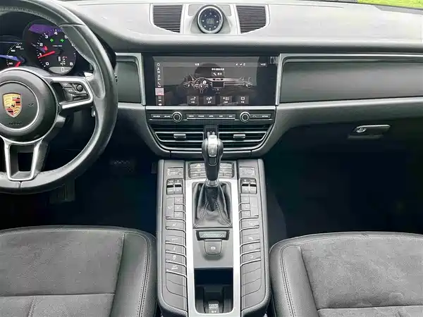 Porsche Macan 2019