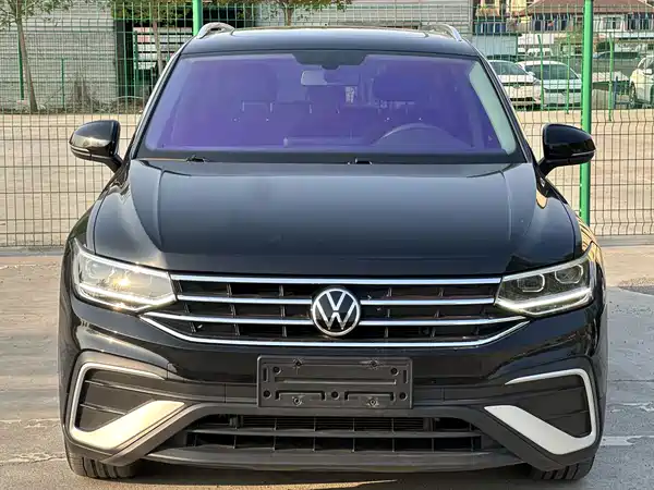 Volkswagen Tiguan L 2022