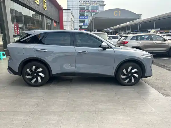 Venucia Big V Dd-I 2023