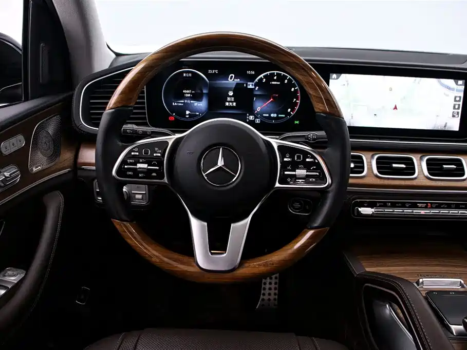 Mercedes-Benz GLS 2024 — фото 7