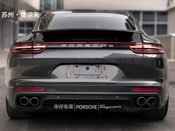 Porsche Panamera 2019