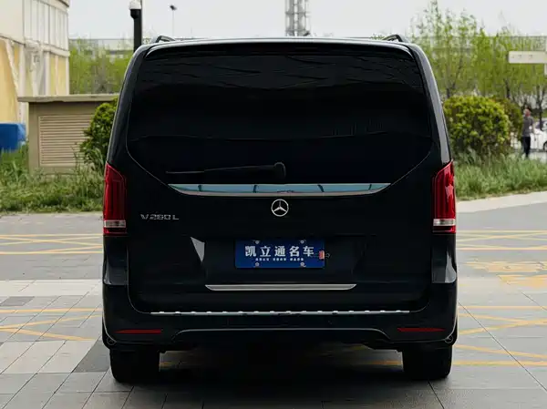 Mercedes-Benz V-Class 2021