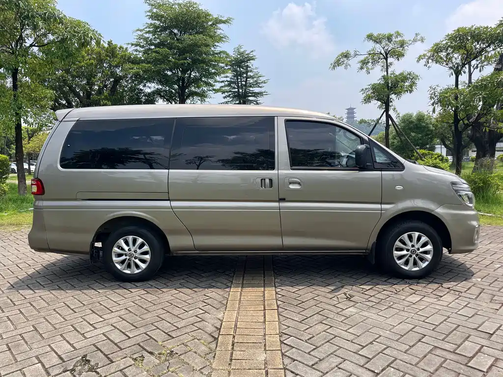 Dongfeng Lingzhi 2018 — фото 7