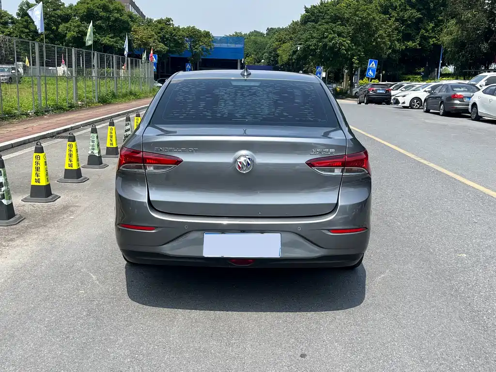 Buick Excelle 2018