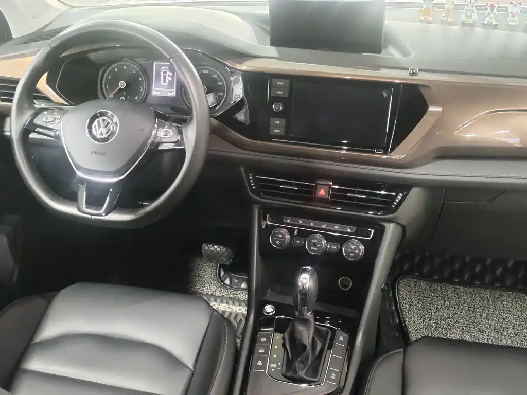 Volkswagen Tharu 2019