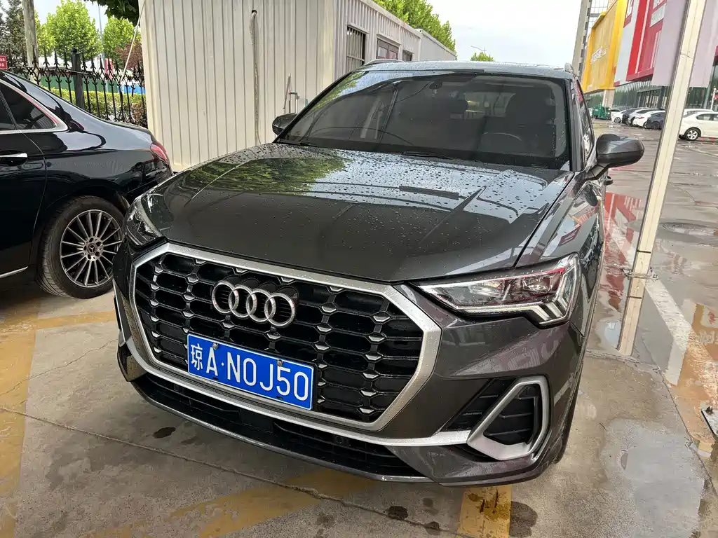 Audi Q3 2022