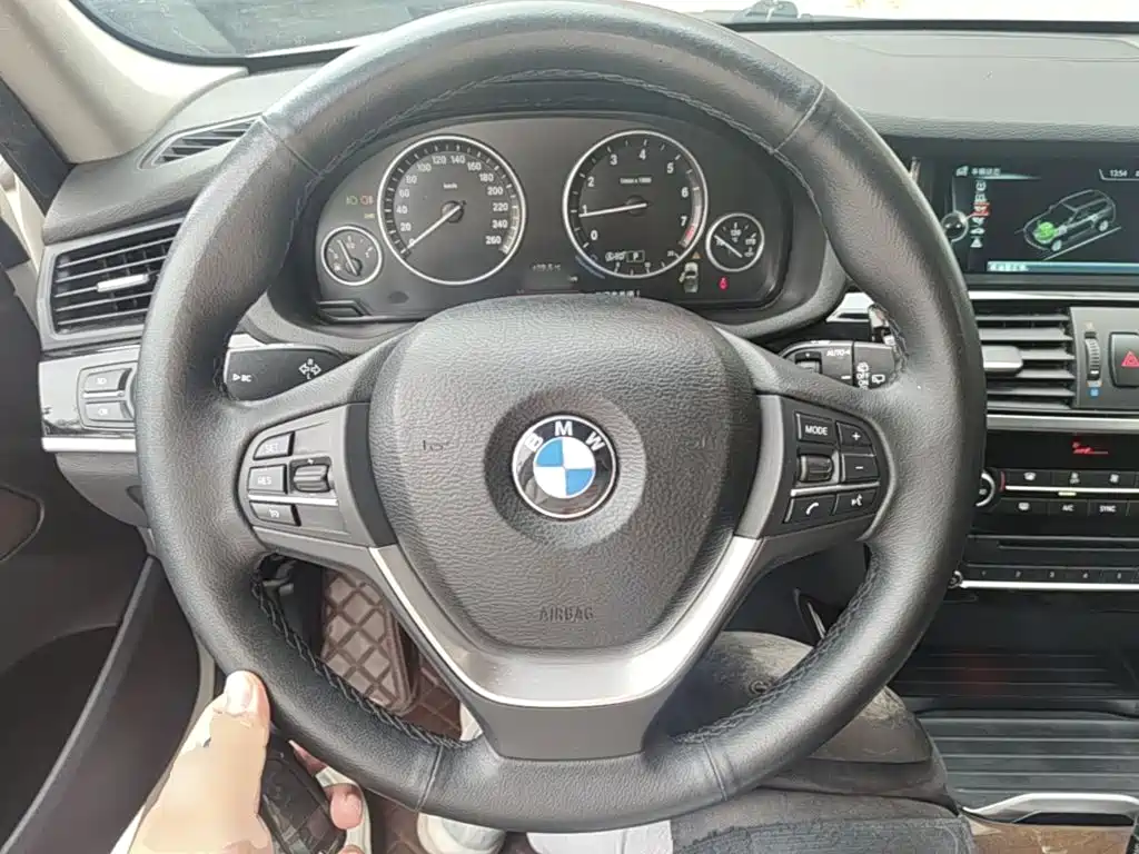 BMW X3 2015 — фото 11