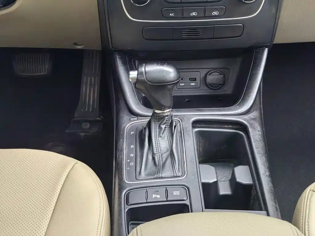 Kia Sorento 2014 — фото 13