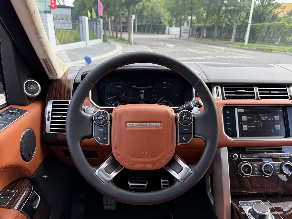 Land Rover Range Rover 2016 — фото 4