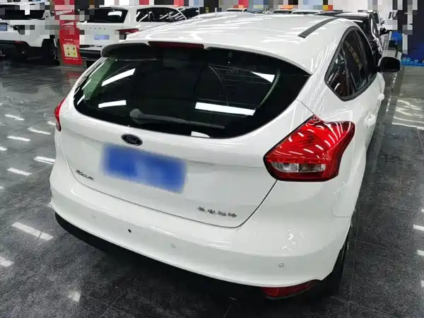 Ford Focus 2015