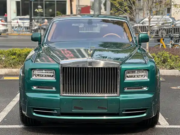 Rolls-Royce Phantom 2014