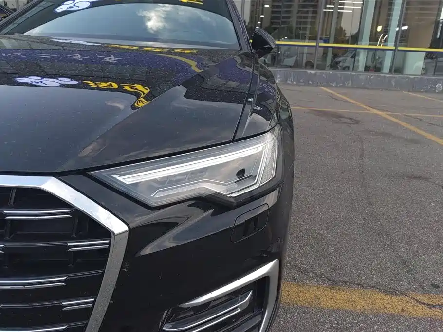 Audi A6L 2023