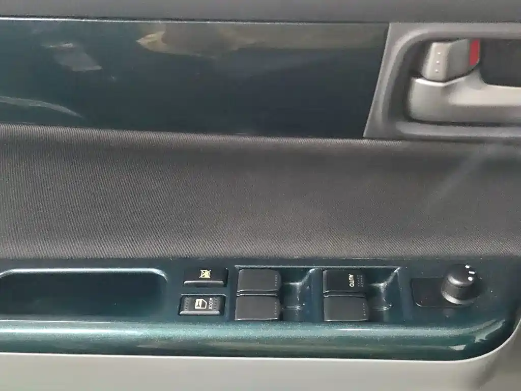 Suzuki Swift 2017 — фото 14