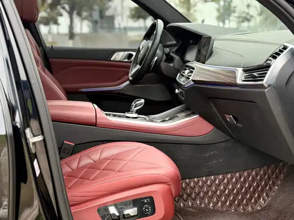 BMW X5 2023
