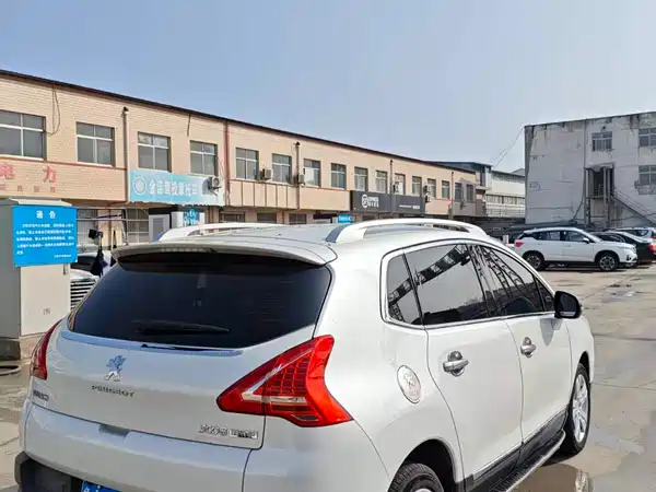 Peugeot 3008 2015