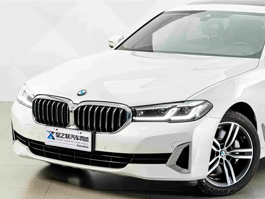 BMW 5 Series 2021 — фото 2