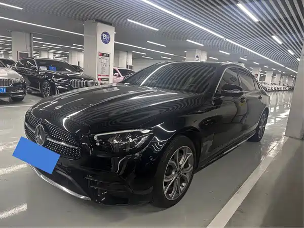 Mercedes-Benz E-Class 2021