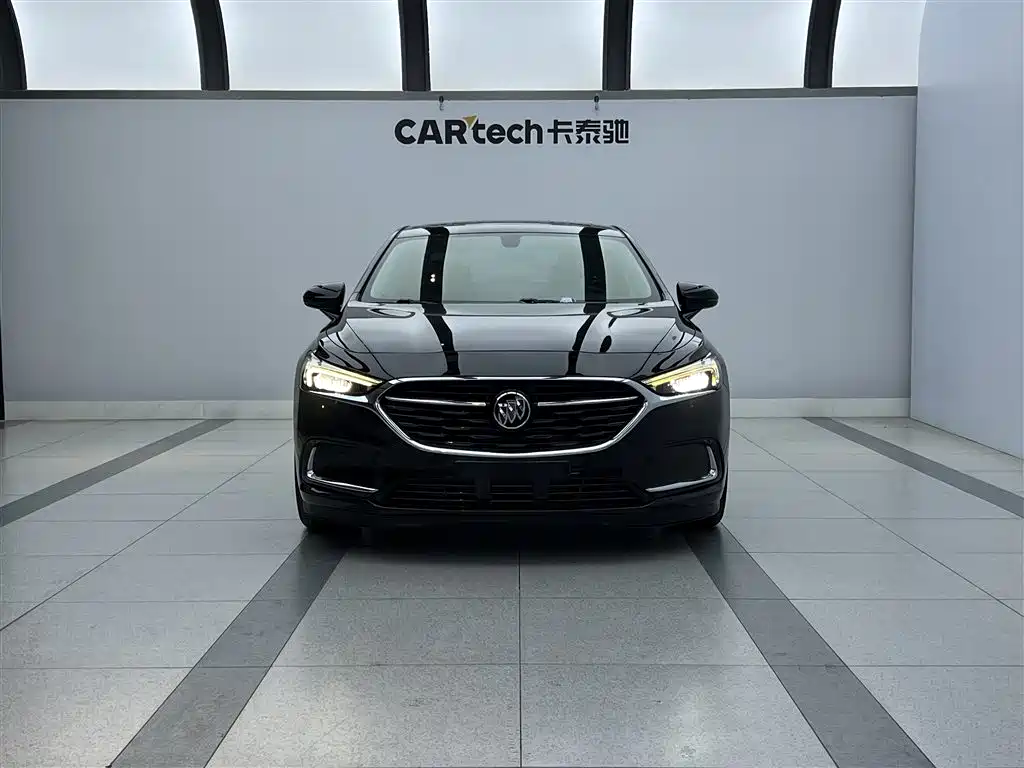 Buick LaCrosse 2022 — фото 2