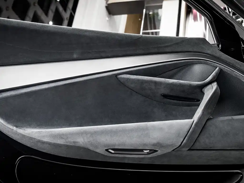 McLaren 720S 2020 — фото 12