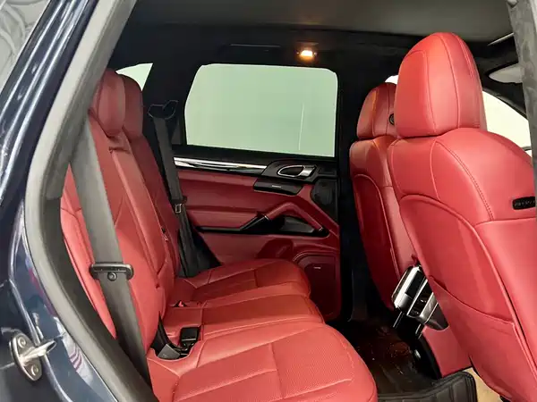 Porsche Cayenne 2013