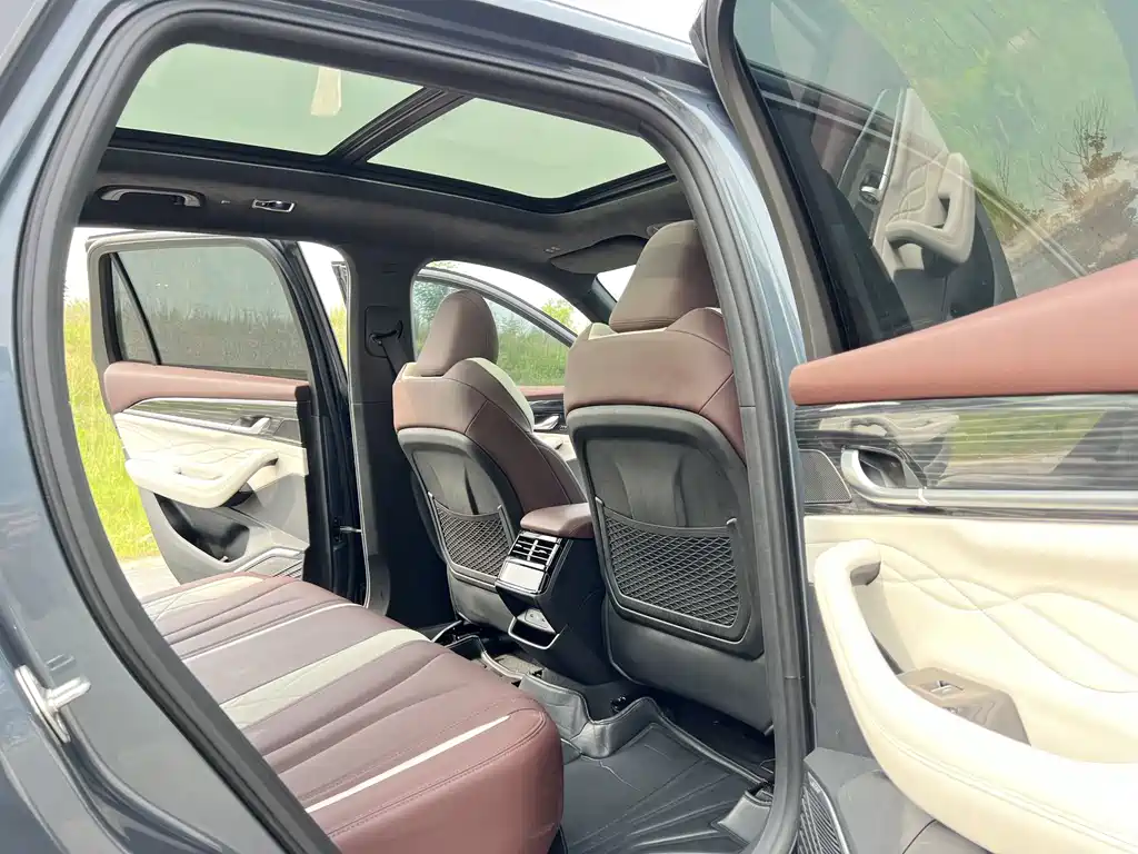 Geely Xingyue L 2023 — фото 18