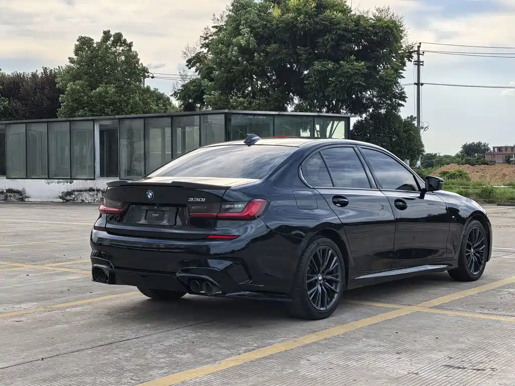 BMW 3 Series 2020
