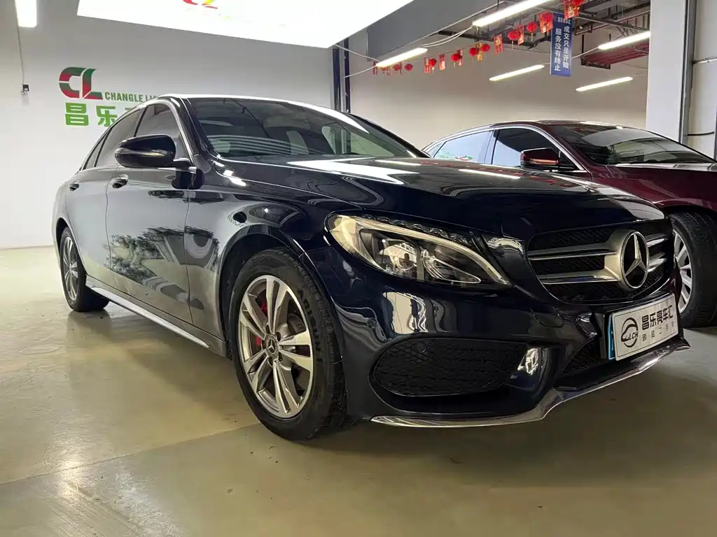 Mercedes-Benz C-Class 2018