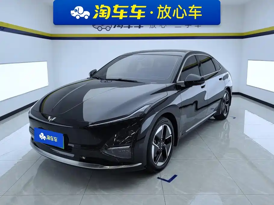 Wuling Starlight 2024 — фото 1