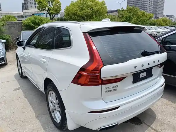 Volvo XC60 2019