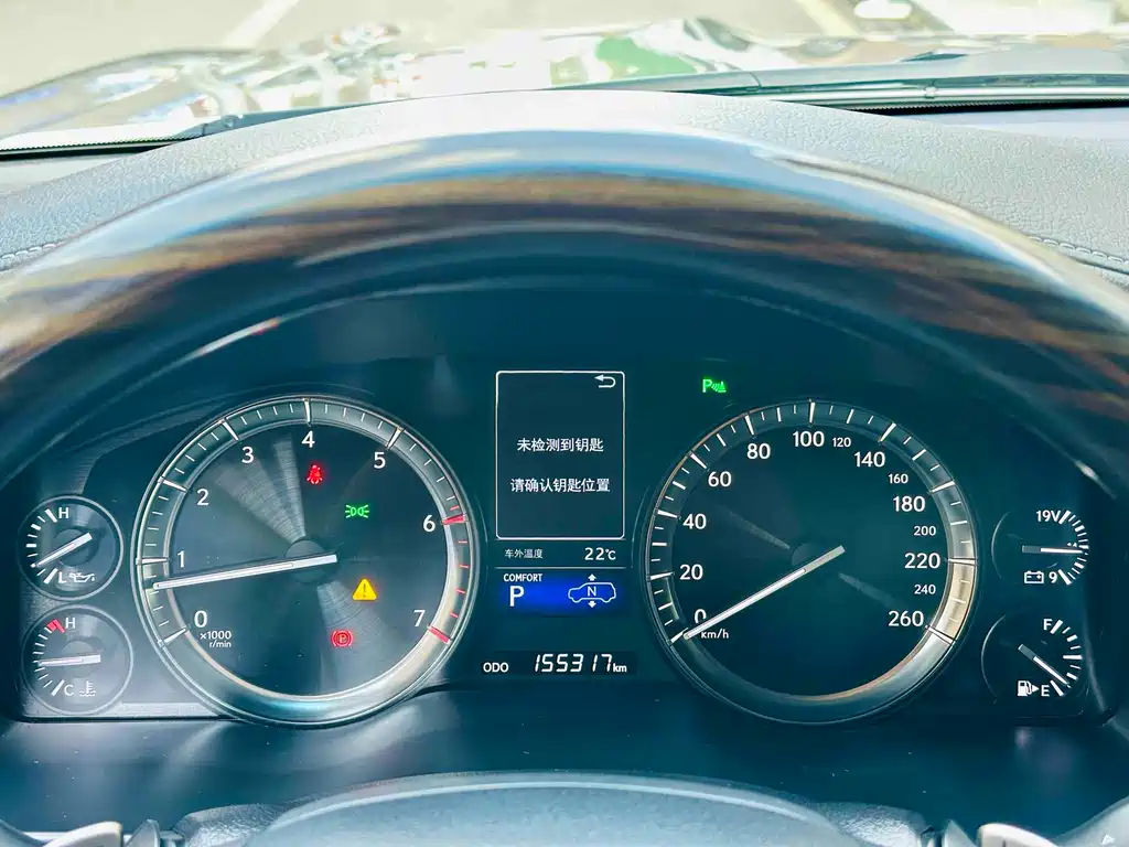 Lexus LX 2018 — фото 11