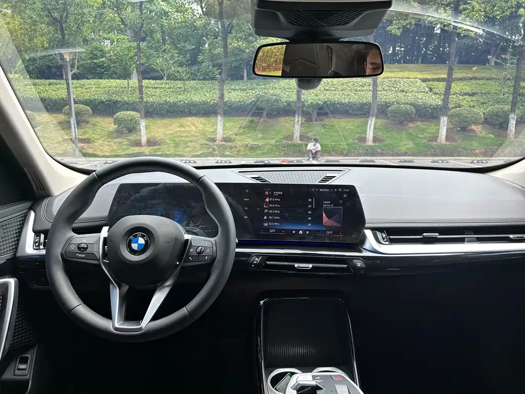 BMW X1 2023 — фото 12