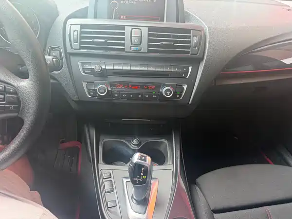BMW 1 Series 2012