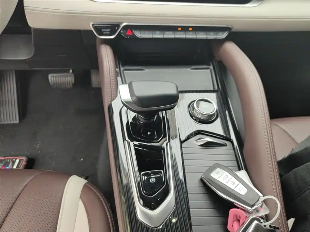 Geely Xingyue L 2023 — фото 14